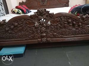 King size bed made of teak wood(sagwan) mahraja