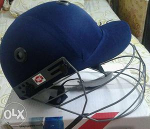 Neavy blue ss cricket helmet not used new one