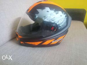 New helmet not used for a single ride.ineterested