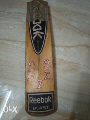 Reebok blast bat,6 month used,no grip,kashmiri willow