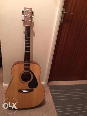 Unused Yamaha F310 guitar up for with bag and other