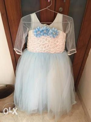 Beautiful Blue coloured Party Dress for girls!!