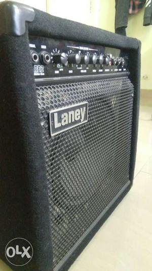 Black Laney Guitar Amplifiier
