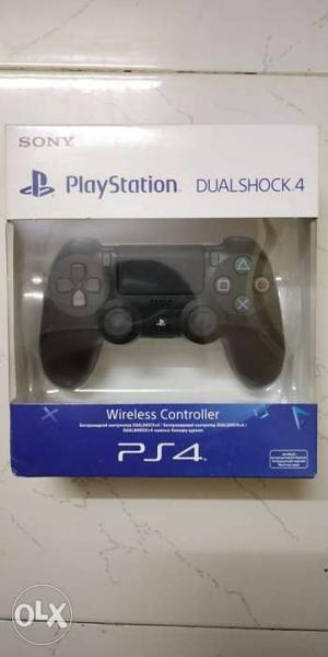 Black Sony PS4 Dualshock 4 Wireless Controller