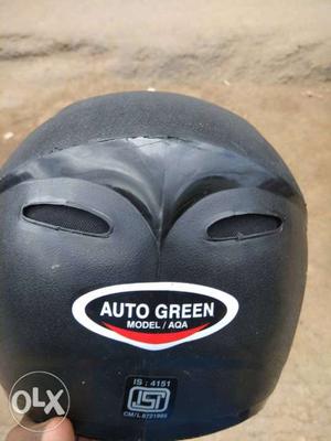 Black colour helmet urgently sell its in good