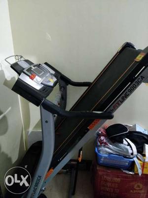 Fitline treadmill In proper working condition HAS
