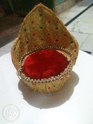 Laddu gopal...royal chair...