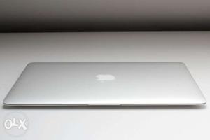 Macbook Air 128GB/8GB 13-inch 