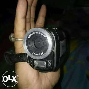 Making Movie? Video-Cam Full-HD 4X-ZOOM 16MP Excellent