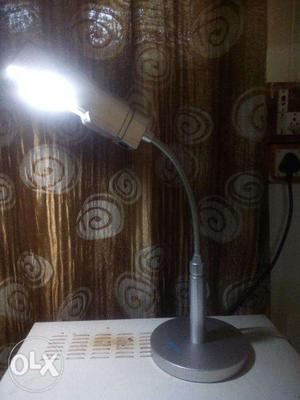 Phillips table lamp