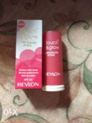 Revlon touch nd glow concealer stick fix price