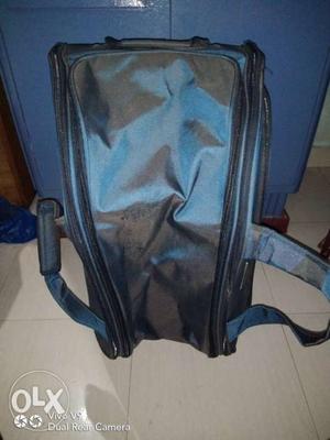 Travel bag 6 months old not yet single use..