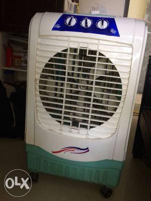 Cooler on wheels. Good power. Good condition