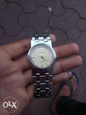 Original Quartz Citizen watch only 200 RS fix rate