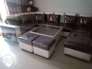 9 seater sofa only 2 month old