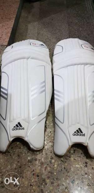 Adidas batting pads used only once..