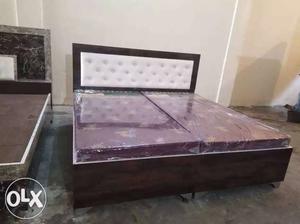 Bed almirah diwan sofa all available wholesale price with