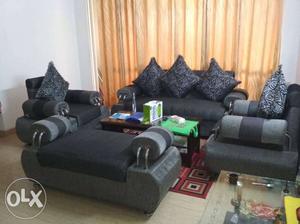Black Fabric Sofa Set With Throw Pillows