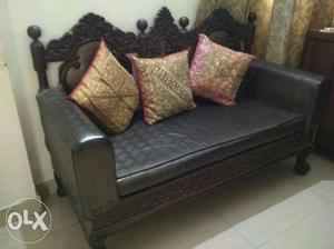 Brown Leather Couch With Throw Pillows