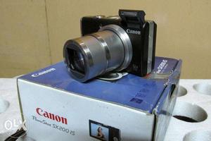Canon SX 200IS High Resulation Digital Camera