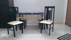 Dinining Table 4 seater