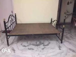 Double cot bed 6 X 5 feet size. Solid condition with plywood
