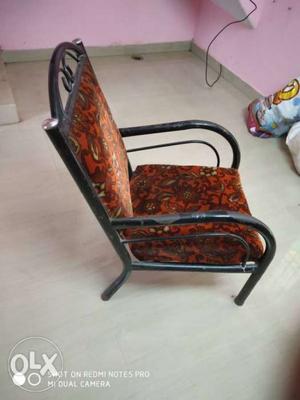 Good condition single sofa urgent selling