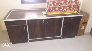 Hardly used patient cheking table, with cabinet