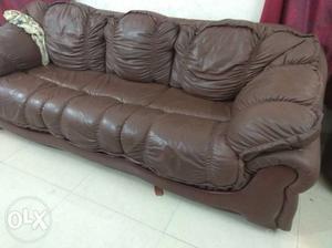 Hi I want sell my sofa. nice condition