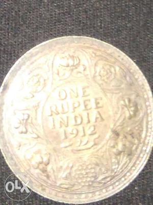One rupee indian coin of 