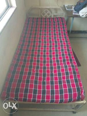 Single bed mattress in new condition