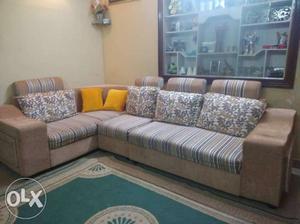 Sofa set hand made only 5 months old in a great