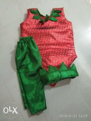 Strawberry's Dress for 2 - 4 years Child Red and Green 20 to