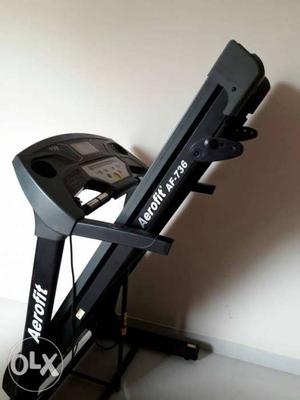 Treadmill for sale in urgent, good condition u