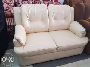 White Leather 2-seat Sofa in lowest price!!!