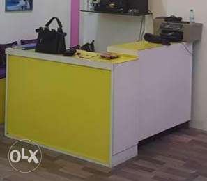 Yellow office desk in very good condition
