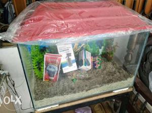 2 fit aquariam with all Accecries