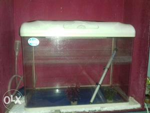 Aquarium with all accessories only 1 month used