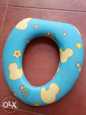 Blue And Yellow Ducking Print Potty Trainer Cover