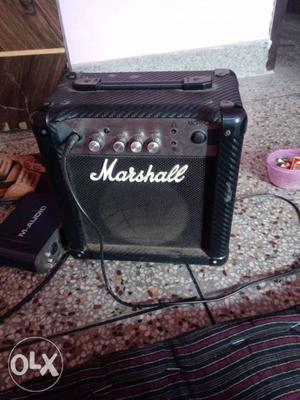 Marshall mg 10 amplifier