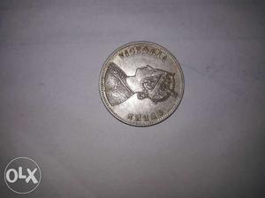 Round Silver-colored Victoria Rulen Coin