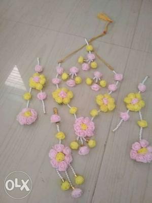 Yellow And Pink Flower Wall-mount Decor