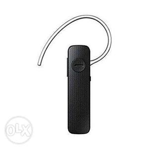 Black And Gray Bluetooth Speaker