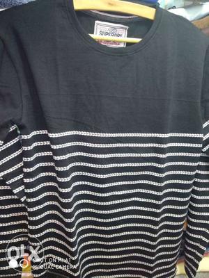 Black And White Striped Scoop-neck Long-sleeved Shirt