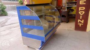 Coffee Counter with 4 Bain Marie and 1 Burner,