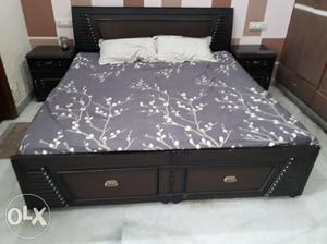 Double Bed with 2 side tables without mattress