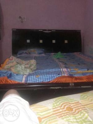 Double bed with mattress in very good condition