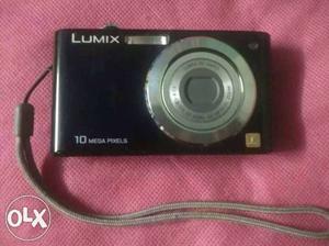 Gray And Black Panasonic Lumix Point-and-shoot Camera