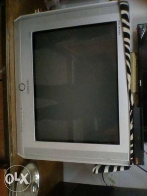 Gray CRT Television With Remote Samsung television