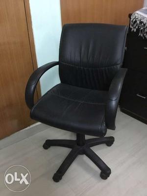Home decor chair in new and good condition. Black